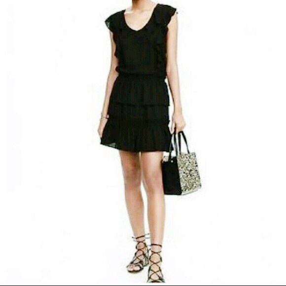 Banana Republic Dresses & Skirts - Banana Republic Tiered Black Ruffle Mini Dress